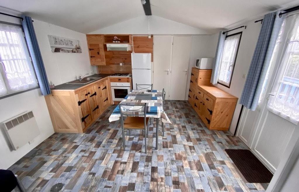 Mobilhome Emplacement 21 Biville-sur-Mer Exterior photo